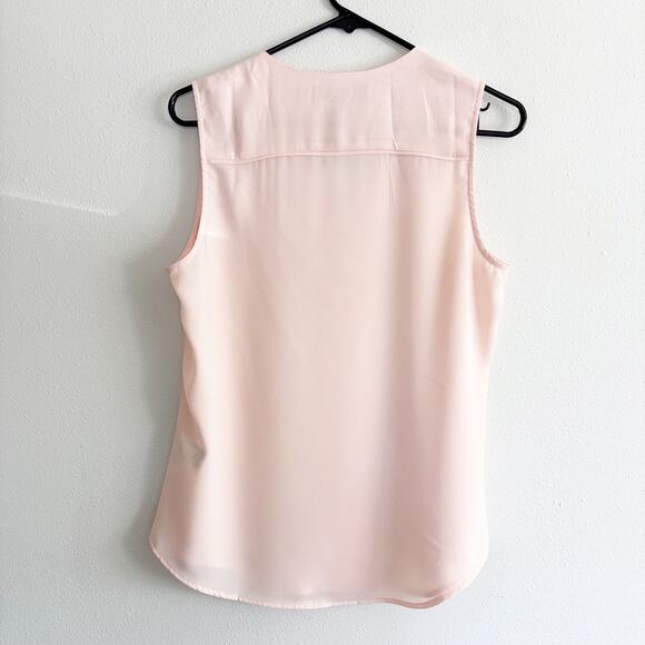 NWT Banana Republic Sz S Peach V-Neck Lightweight Sleeveless Top Flowy Dressy - Picture 2 of 9